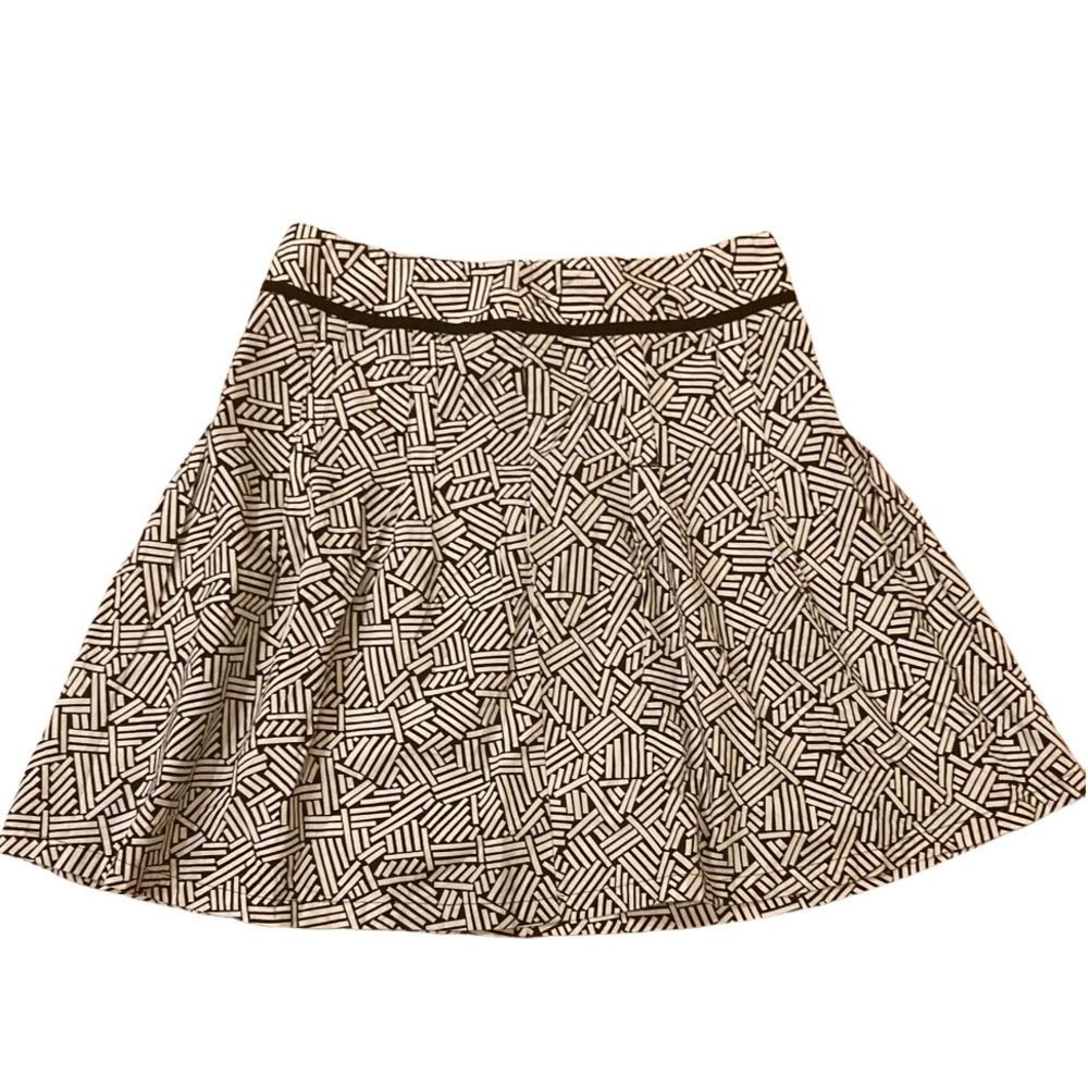 Ann Taylor Black & White Geometric Circle Skirt